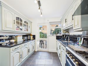 Photo 23- click for photo gallery